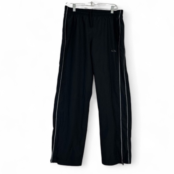 Champion Vintage Boys Black Sweatpants with White Stripes and Pockets - Picture 16 of 16